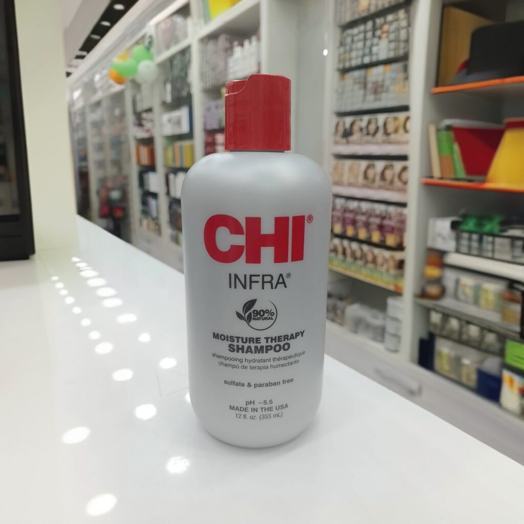 CHI Infra Moisture Therapy Shampoo (355 ml) 3 CHI Infra Moisture Therapy Shampoo (355 ml) - Image 3