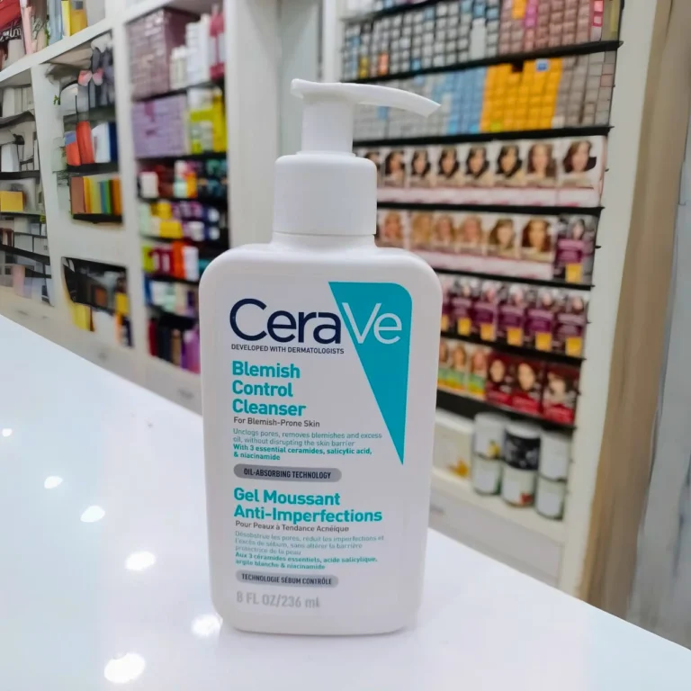CeraVe Blemish Control Cleanser for Blemish-Prone Skin 236ml 2 CeraVe Blemish Control Cleanser for Blemish-Prone Skin 236ml - Image 2