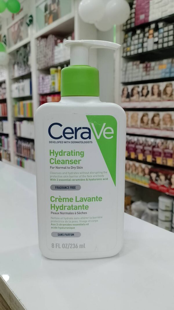CeraVe Hydrating Cleanser for Dry Skin with Hyaluronic Acid (236 ml)