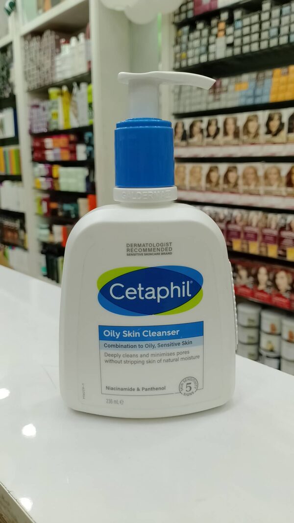 Cetaphil Oily Skin Cleanser for Combination to Oily & Sensitive Skin (236 ml)