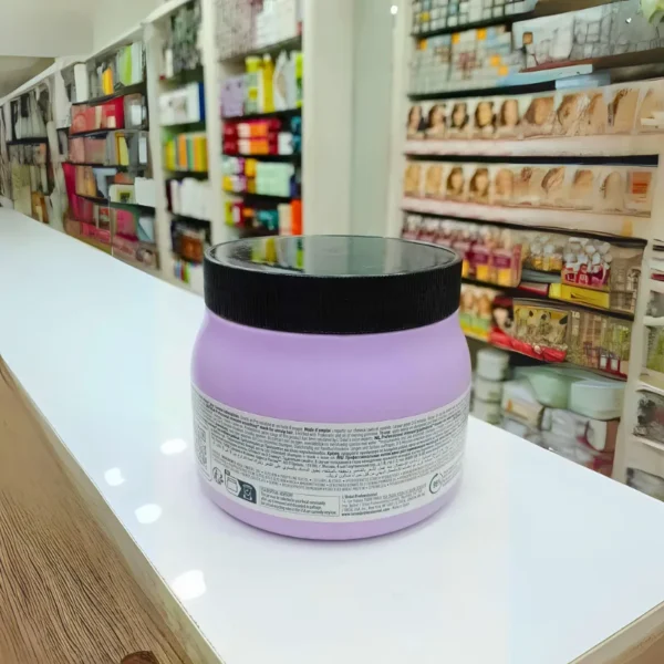 L'Oreal Professionnel Liss Unlimited Prokeratin Mask Intensive Smoother for Unruly Hair (500 ml) - Image 2