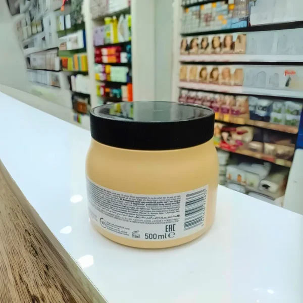 L'Oreal Professionnel Serie Expert Protein + Gold Quinoa Absolut Repair Hair Mask for Dry & Damaged Hair (500 ml) - Image 2