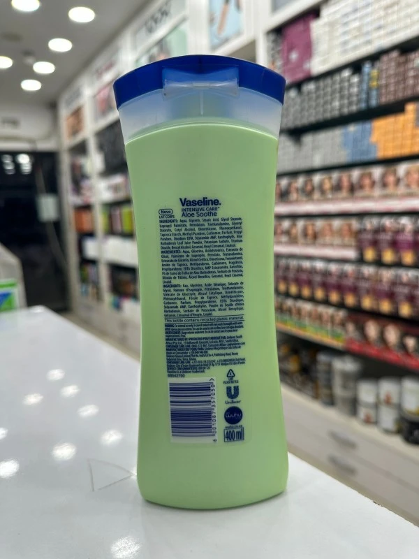 Vaseline Intensive Care Aloe Soothe Body Lotion (400ml) 3 Vaseline Intensive Care Aloe Soothe Body Lotion (400ml) - Image 3