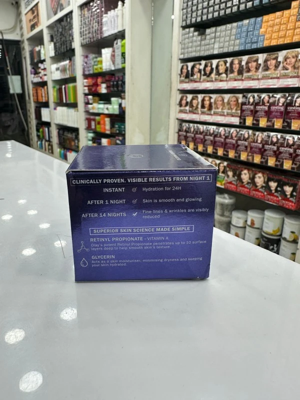 Olay Retinol 24 Night Cream Fragrance Free (50g) 3 Olay Retinol 24 Night Cream Fragrance Free (50g) - Image 3