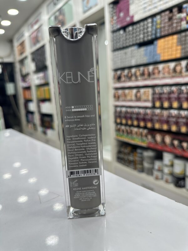 Keune Style Smooth Defrizz Serum for Frizzy Dry Hair (50ml) - Image 2