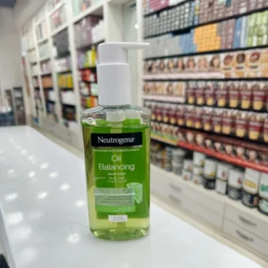 Neutrogena Oil Balancing Facial Wash for Oily Skin (200ml)