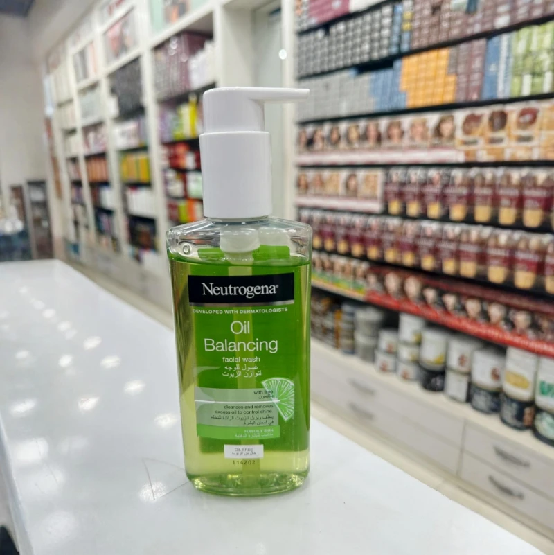 Neutrogena Oil Balancing Facial Wash for Oily Skin (200ml) 1 Neutrogena Oil Balancing Facial Wash for Oily Skin (200ml)