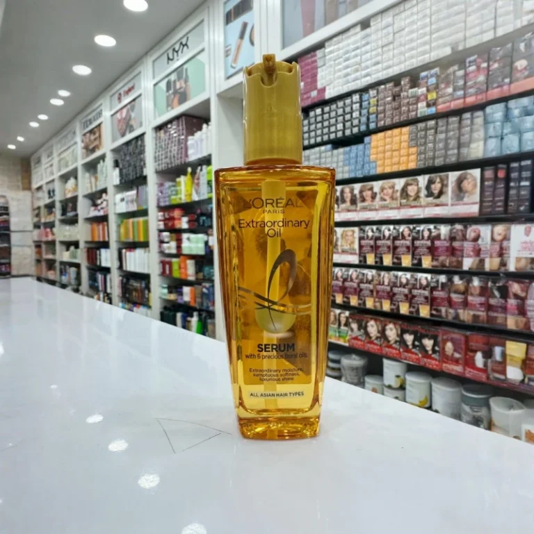 LOreal Paris Extraordinary Oil Hair Serum with 6 Precious Floral Oils (100ml) 2 LOreal Paris Extraordinary Oil Hair Serum with 6 Precious Floral Oils (100ml) - Image 2