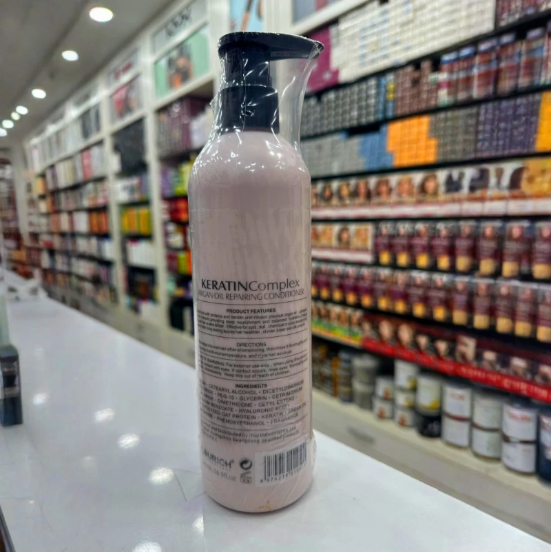 Lourich Professional Keratin Complex Argan Oil Repairing Hair Conditioner (500ml) 3 Lourich Professional Keratin Complex Argan Oil Repairing Hair Conditioner (500ml) - Image 3