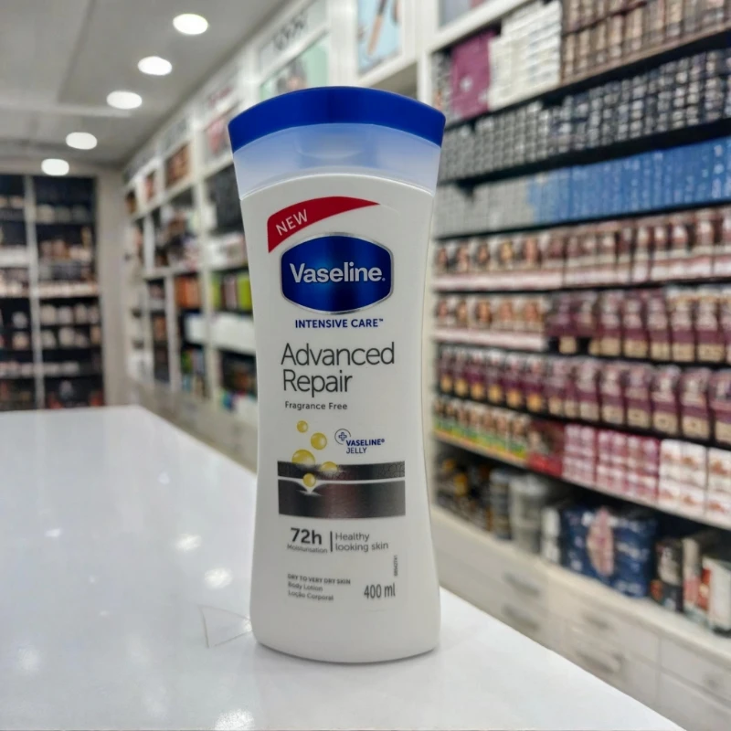 Vaseline Intensive Care Advanced Repair Body Lotion (400ml) 2 Vaseline Intensive Care Advanced Repair Body Lotion (400ml) - Image 2