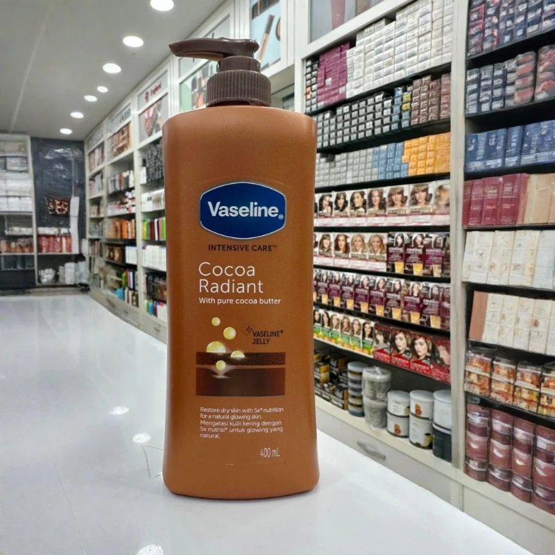 Vaseline Intensive Care Cocoa Radiant Body Lotion (400ml) 2 Vaseline Intensive Care Cocoa Radiant Body Lotion (400ml) - Image 2