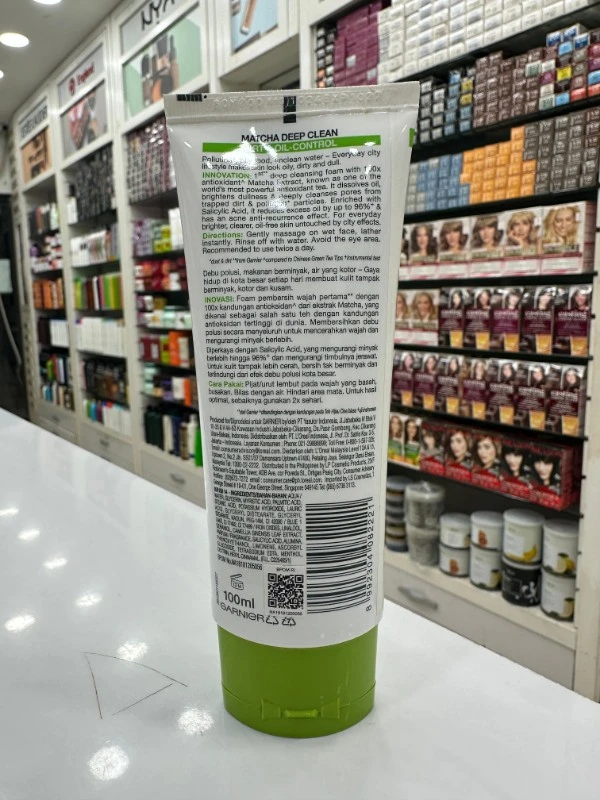 Garnier Pure Active Matcha Deep Clean Dirt & Oil-Control Foam - 100ml 3 Garnier Pure Active Matcha Deep Clean Dirt & Oil-Control Foam - 100ml - Image 3